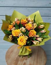 Букет цветов из:  Альстромерии и Розы в Ардоне