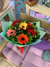 Букет цветов из:  Герберы, Хризантемы и Альстромерии #REPLACE_PRED# Ардоне