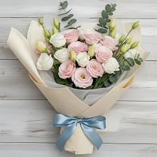 Букет цветов из:  Лизиантусы в Ардоне