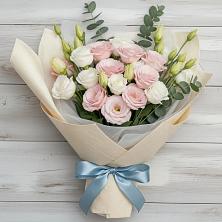 Букет цветов из:  Лизиантусы в Ардоне