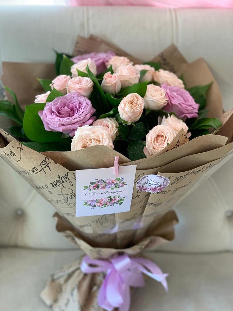 Букет цветов из: Розы в Ардоне