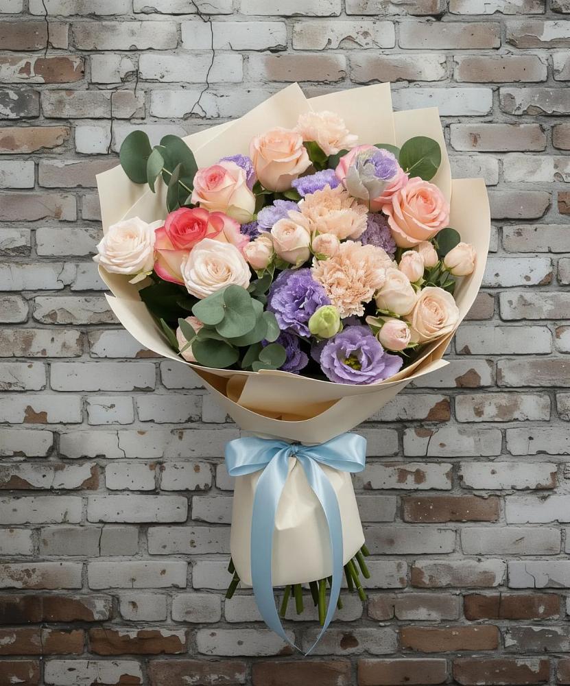 Букет цветов из: Розы, Лизиантусы и Гвоздики в Ардоне