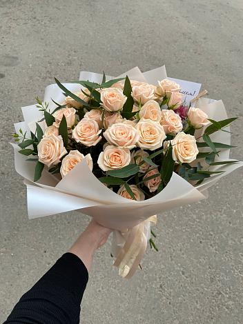 Букет Кремовые розы Латте в Ардоне