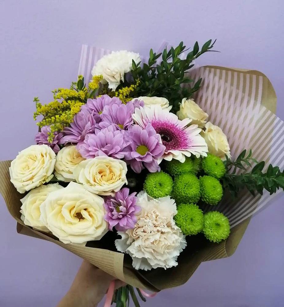 Букет цветов из: Хризантемы, Розы, Гвоздики и Герберы в Ардоне