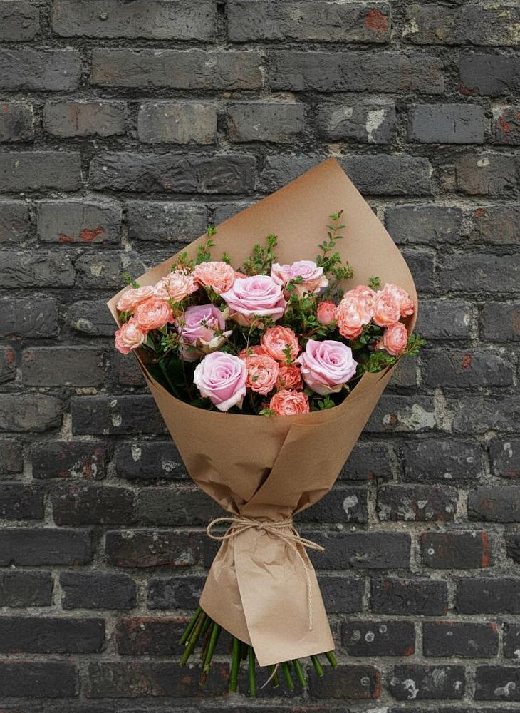 Букет цветов из: Розы в Ардоне