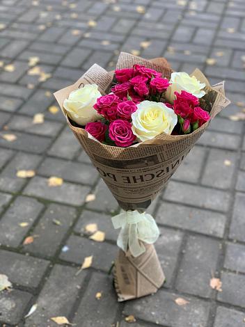 Букет цветов из: Розы в Ардоне
