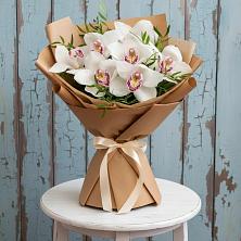 Букет цветов из:  Орхидеи и Розы в Ардоне